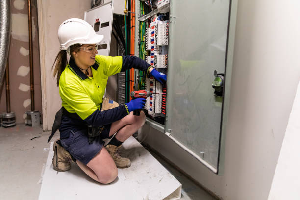 Best Local Electrician Companies  in Inverness, FL